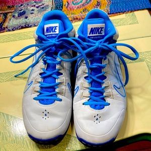 Womens Nike Air Visi Pro 4 size 9